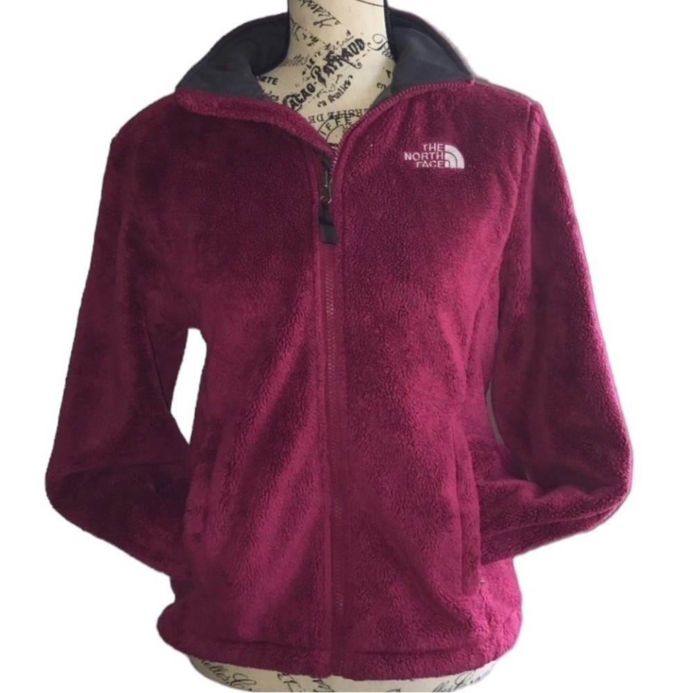 North Face Osito jacket in burgundy. Size SP GUC